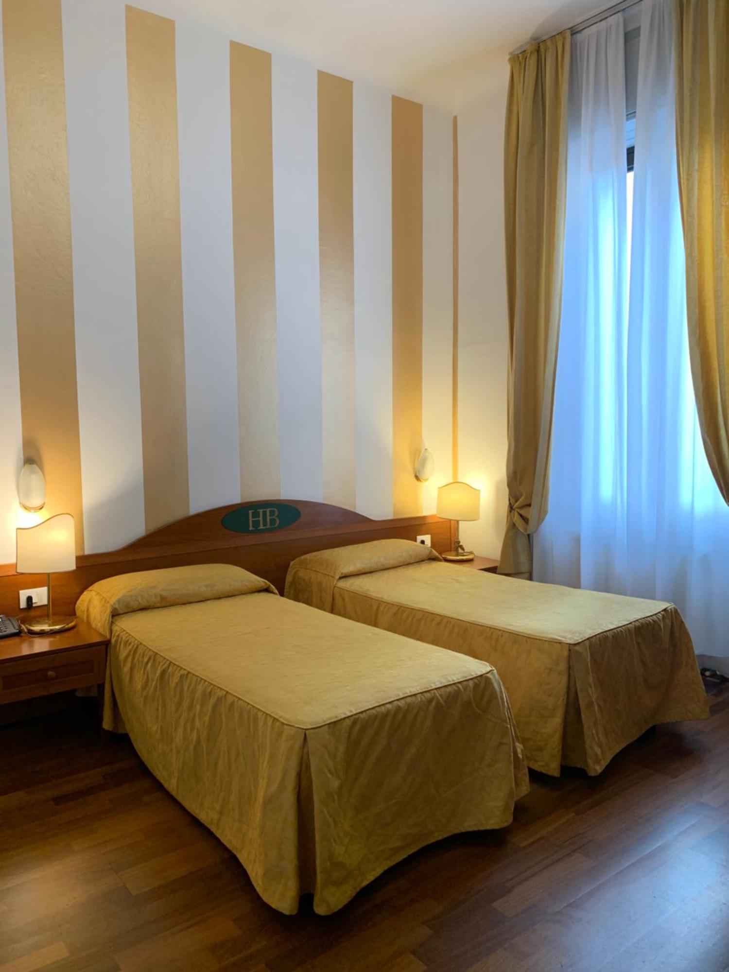 Hotel Bogart 2 — Photos 1